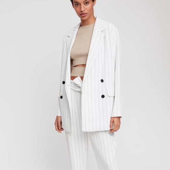 Aritzia Wilfred White Striped Cherrelle Blazer - Picture 4 of 5